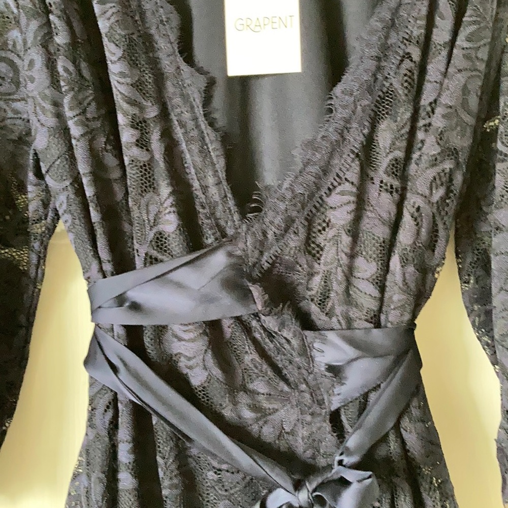 Dress - Picture 3 of 6